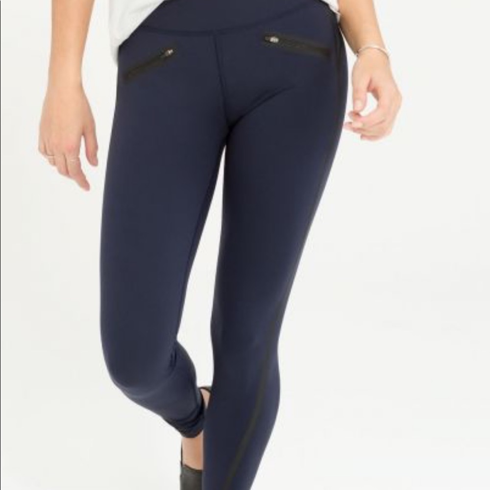 SPANX Every-Wear Tech Tape Leggings in Lapis Night